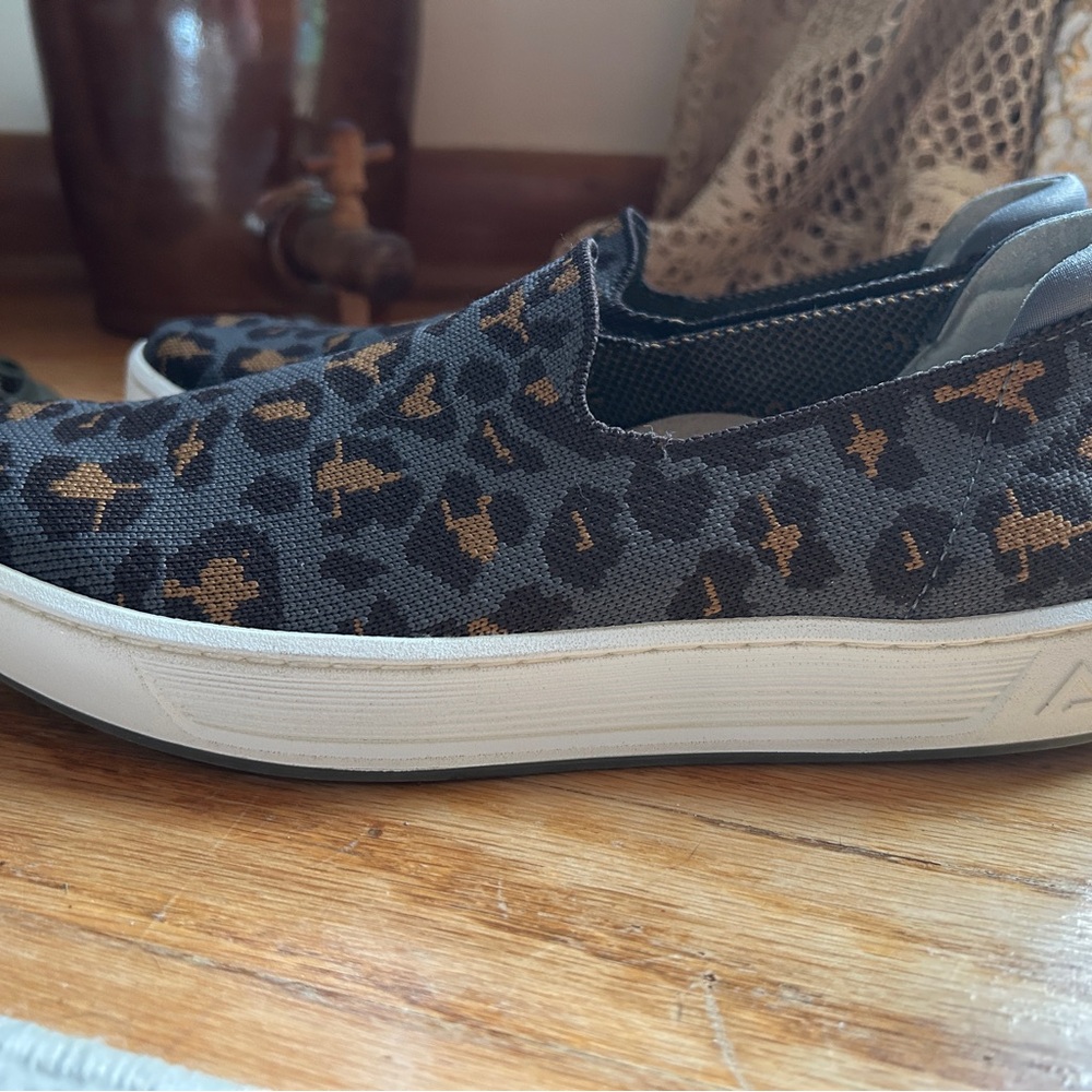 Nurse Mates Align Cosmic Jaquar - Orthotic Shoes - Womens 8.5 M  Fabric Slip On. - Picture 4 of 9
